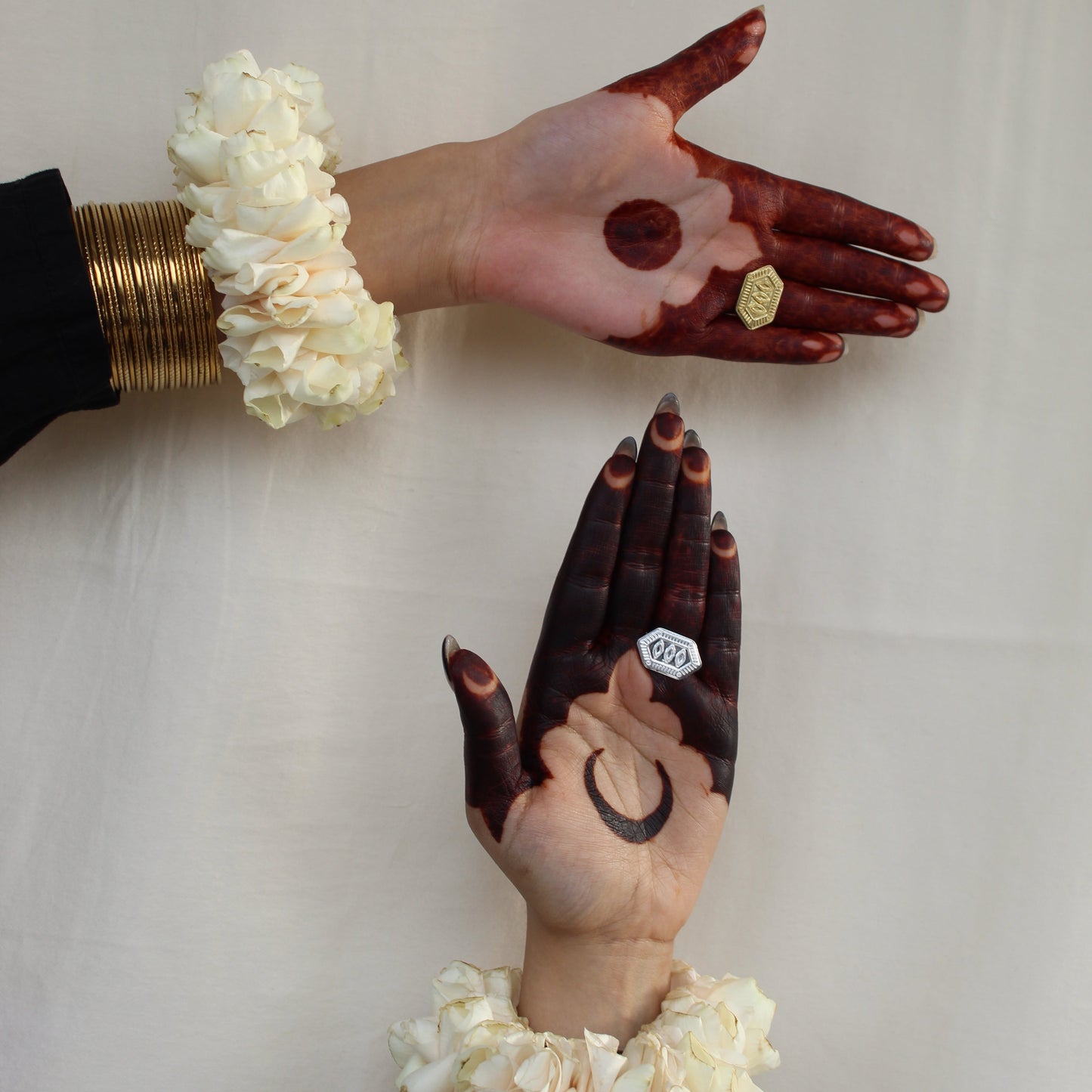 ABIDA RING - GOLD